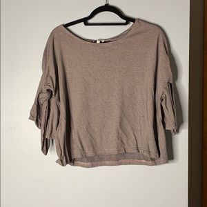 Gray striped blouse mid drift